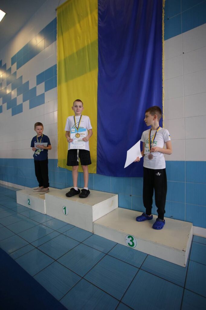 Финалы ТОП-3 на дистанции 50 м вольным стилем в клубных соревнованиях