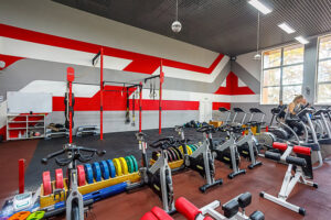 Зал тренажерний Академії Спорту
